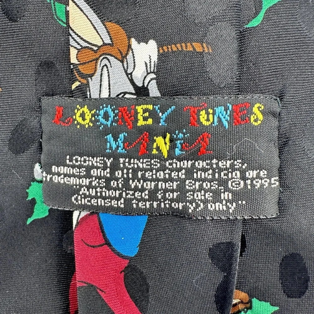 Looney Tunes Mania vintage looney